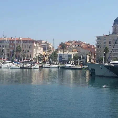 Et Jardin En Centre Διαμέρισμα