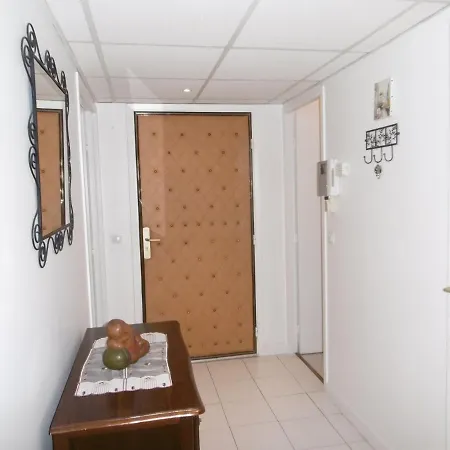 Apartman Et Jardin En Centre Saint-Raphaël